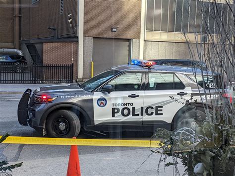 lv toronto police|Toronto Police Service .